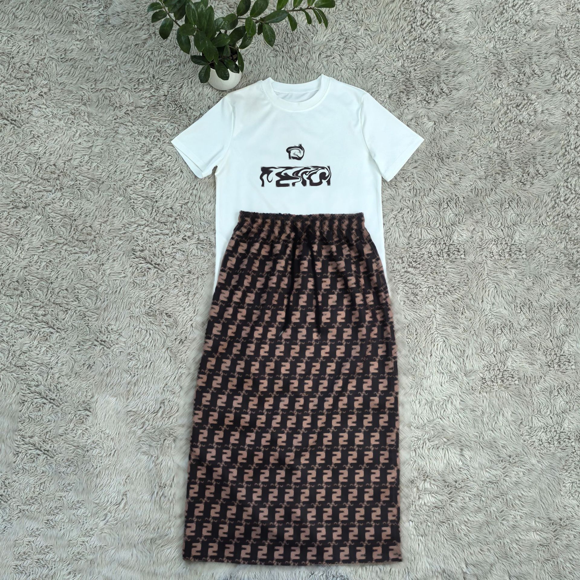 2025 European American Cool Mid-Length Skirt Suit for Women Floral New Fashion Elegant Casual Short-Sleeved Slim Loose