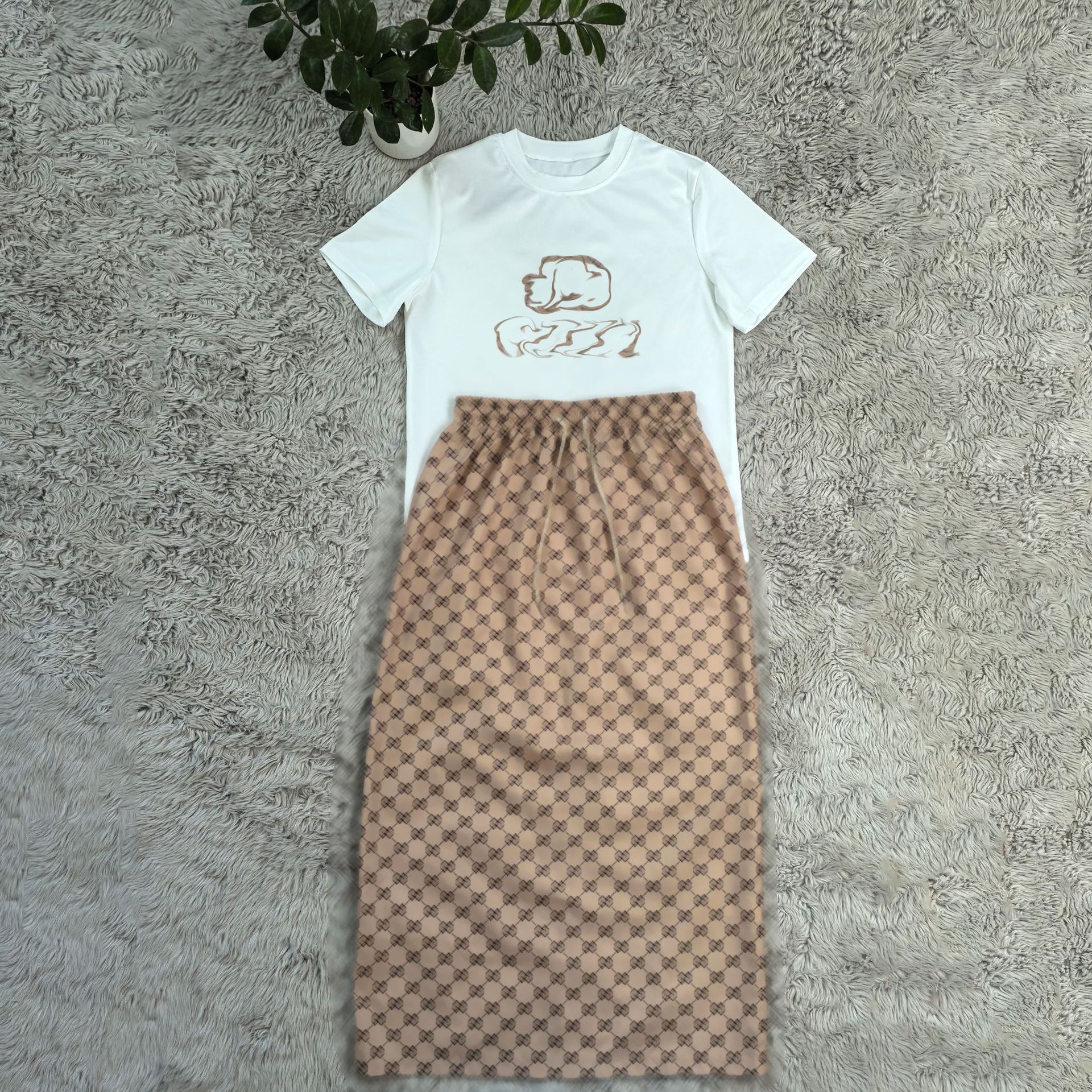 2025 European American Cool Mid-Length Skirt Suit for Women Floral New Fashion Elegant Casual Short-Sleeved Slim Loose