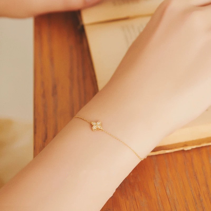 Women's Stainless Steel Bracelet Gold Plated Adjustable Flower Jewelry Charms Fashion Chain Link Bracelets