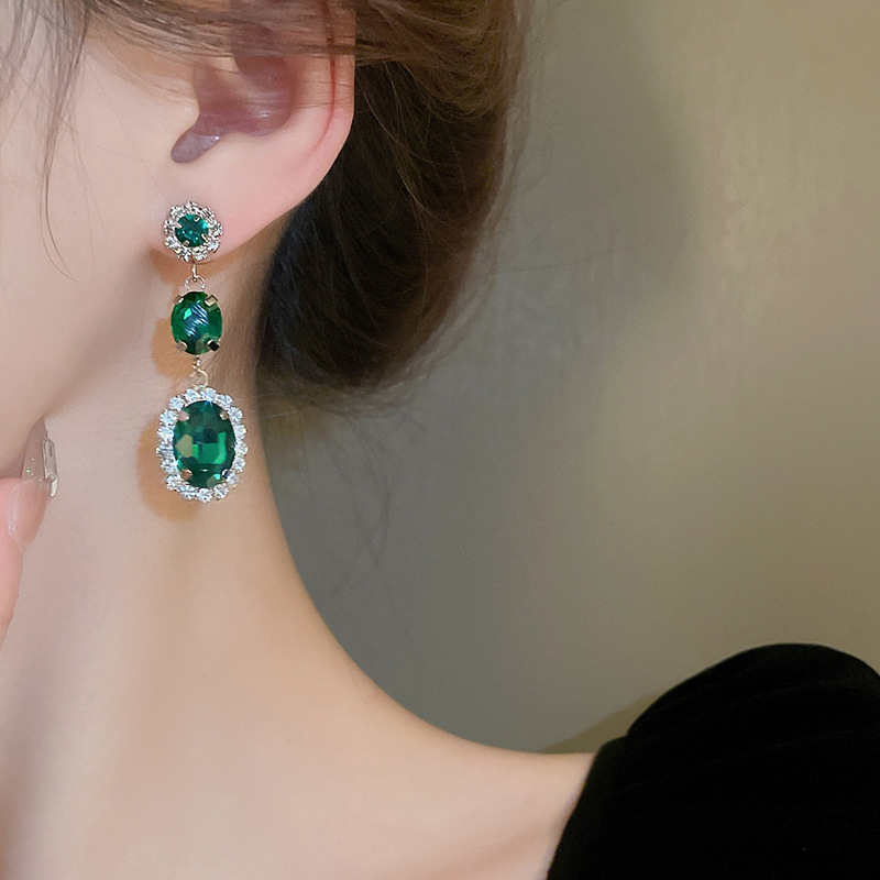 Women's Retro Silver Diamond Multi-layer European and American Style Elegant and  Luxury Necklace and Earrings Set