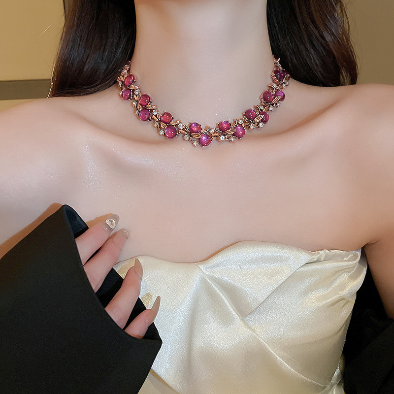 New Design Diamond Crystal Flower Pendant Vintage Necklace and Bracelet Set Chain Accessory for Women