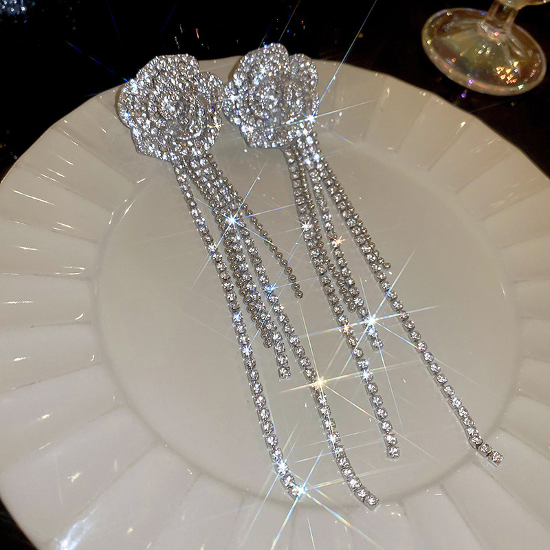 Silver Needle Diamond Flower Tassel Cold Style Fashion Luxury Accessory Rose Gold Necklace and Earrings Jewelry Set